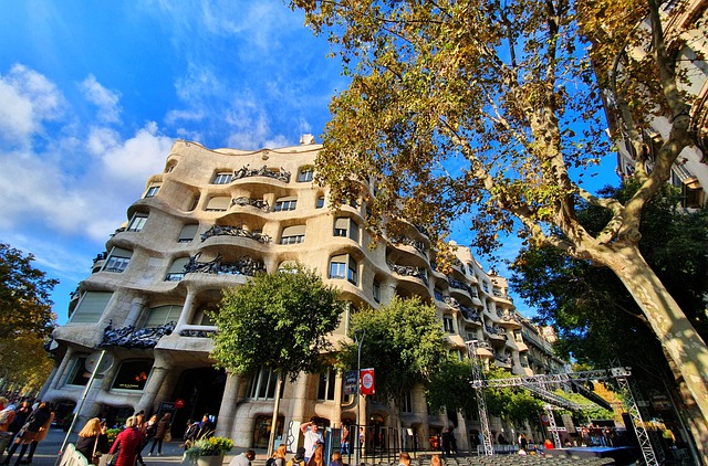 Straßenecke des La Pedrera in Barcelona