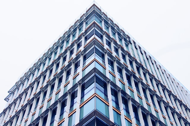 Hochhaus mit mehreren Wohneinheiten in Barcelona